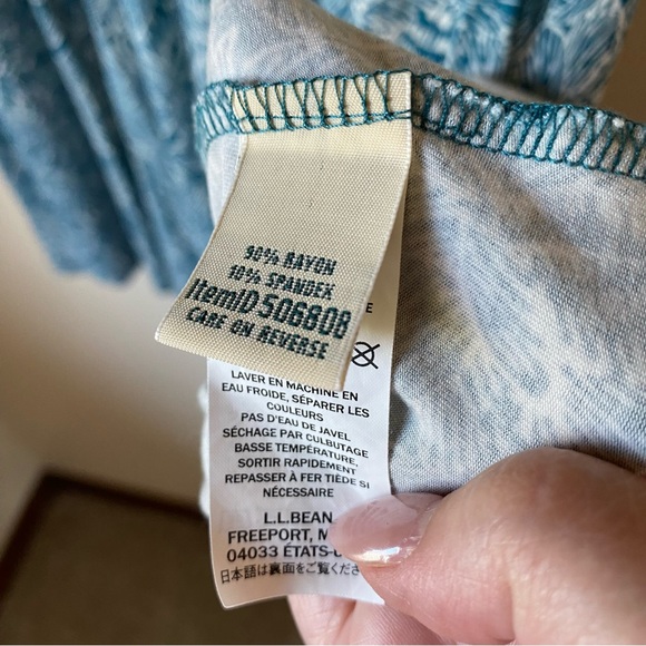 LL Bean Midi Dress, Medium, Blue & White, Casual, Faux Wrap; Comfortable EUC - Picture 6 of 8